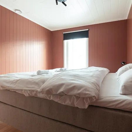 Seaside In Apartamento Ballstad