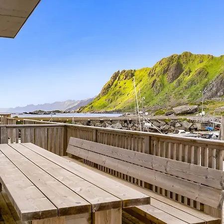 Seaside In Lofoten - Sea Views