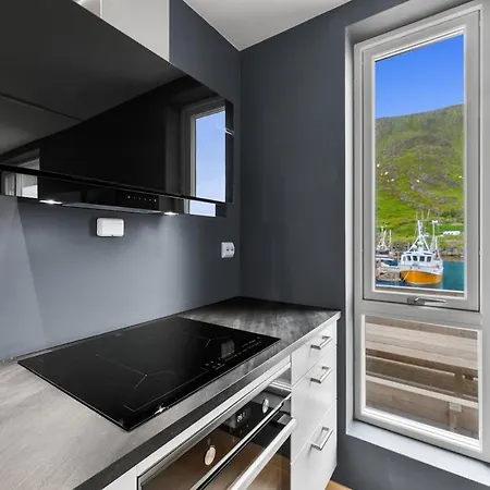 Apartment Seaside In Lofoten - Sea Views